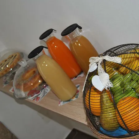 La Triade Guest house